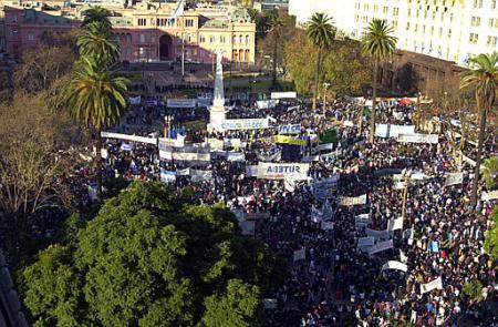 Downtown Plaza de Mayo in Buenos Aires, 20 June 2002.