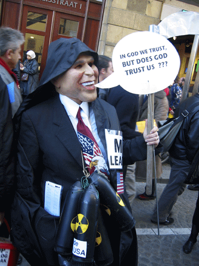 Faces in the crowd before the rally