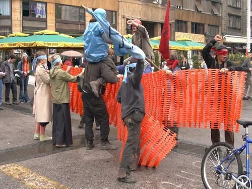 grensafbrekend straattheater in Belgrado