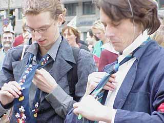 workshop tie-making