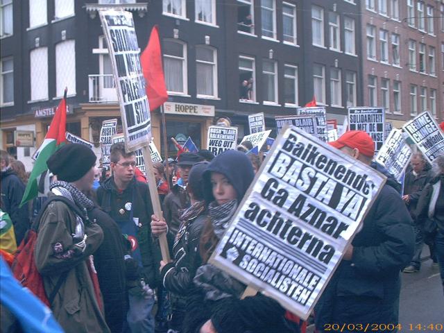 Basta Ya, een leuze van de Spaanse demonstranten tegen hun regering