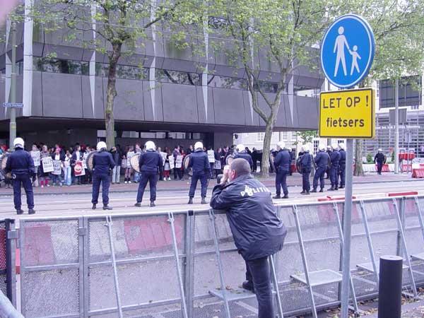 het werd duidelijk dat iedereen was ingesloten