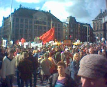 02.10.2004 De Dam Amsterdam 11:15 uur