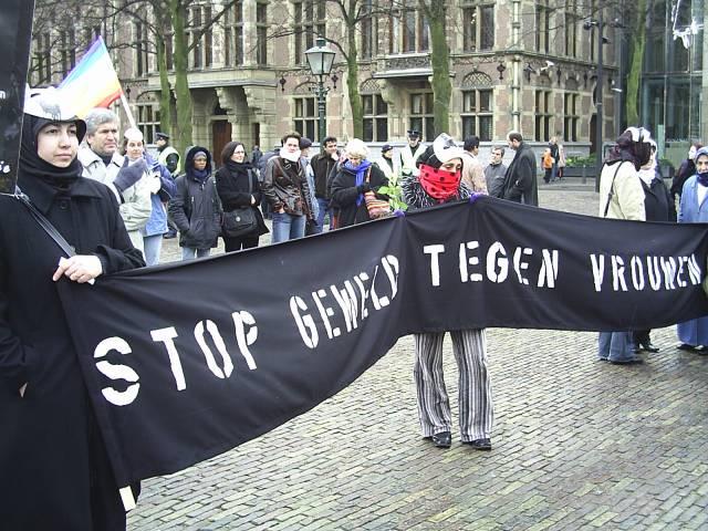 stop geweld tegen vrouwen!