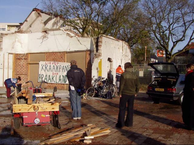 actie in november 2004