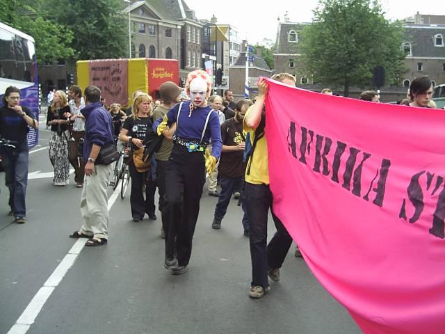 Afrika staat op straat!