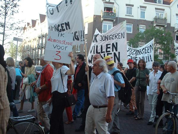 demonstratie stop afbraak sociale huisvesting