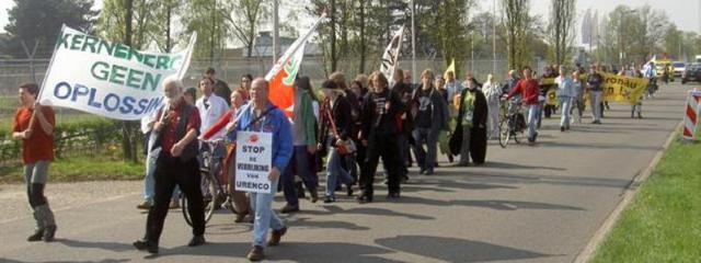 herdenkingsdemonstratie Urenco Almelo (23 april 2005)