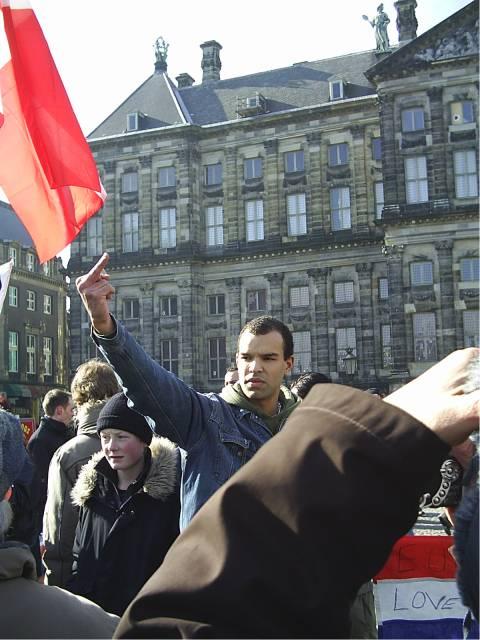 vriendelijke groeten uit Nederland