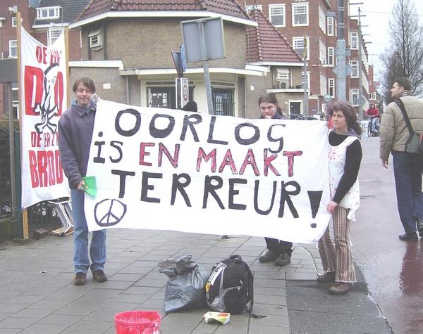 Geen aandeel in oorlog!!!