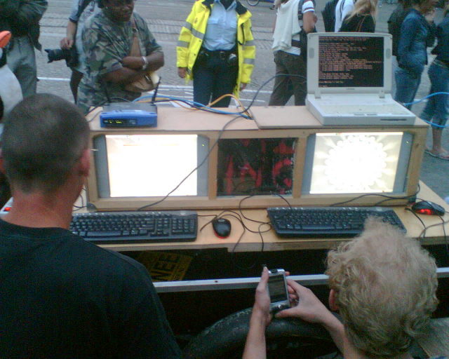 mobiel internetcafe op bakfiets