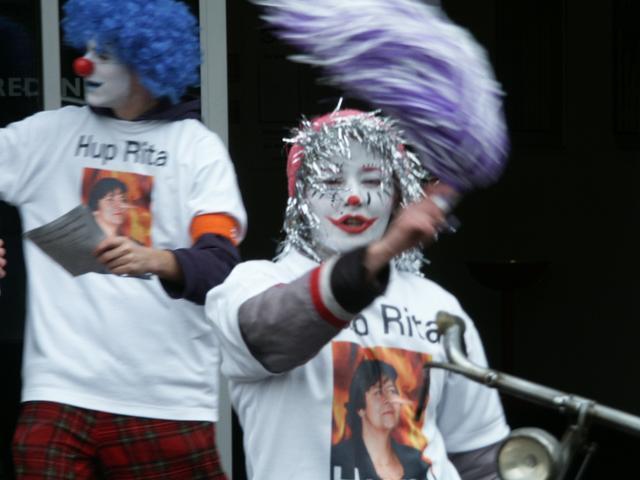 vooral heel veel dansen en zwaaien