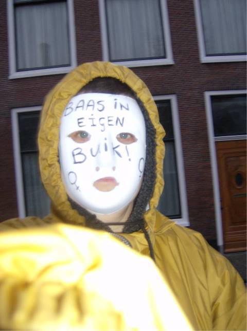 baas in eigen buik