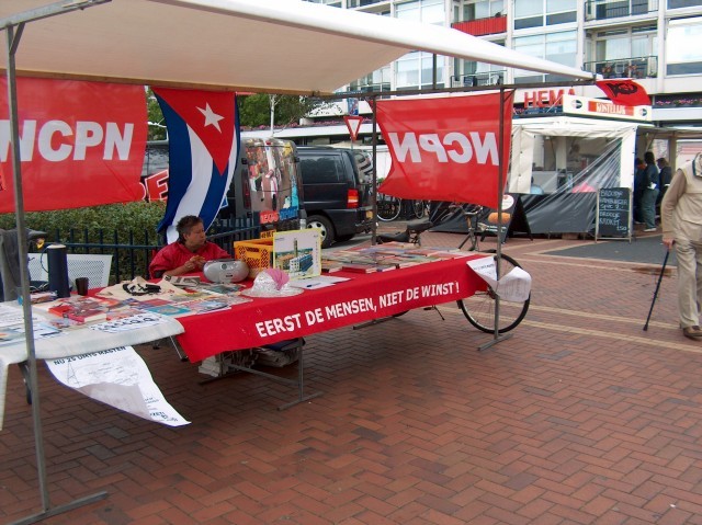 ncpn kraam actie tegen de zendmast