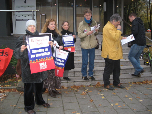 NUJ still in front of Argopress!