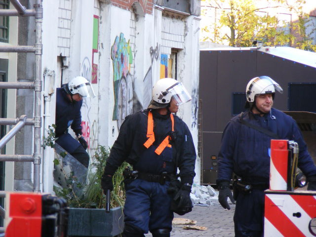 Benedenverdieping lukt niet... Ze wachten even...