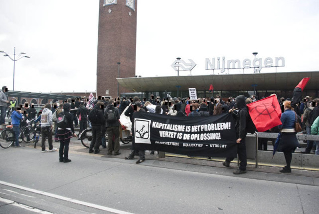 Crowd at the starting point