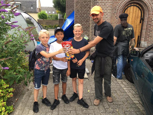 Kinderen in Wormer solidair met vluchtelingen